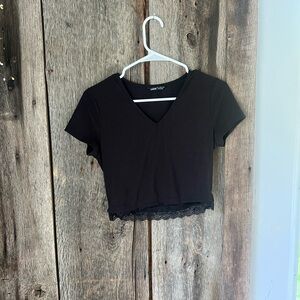 SHEIN Black Crop Top Short Sleeve